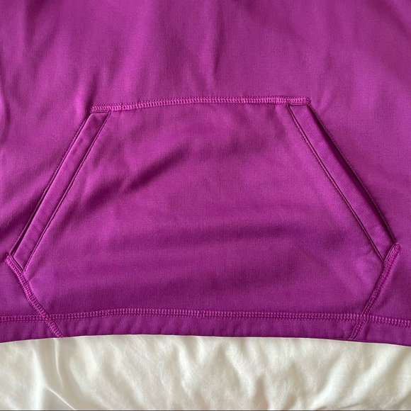 SOLD - Nike Therma-Fit Hoodie - Picture 6 of 9